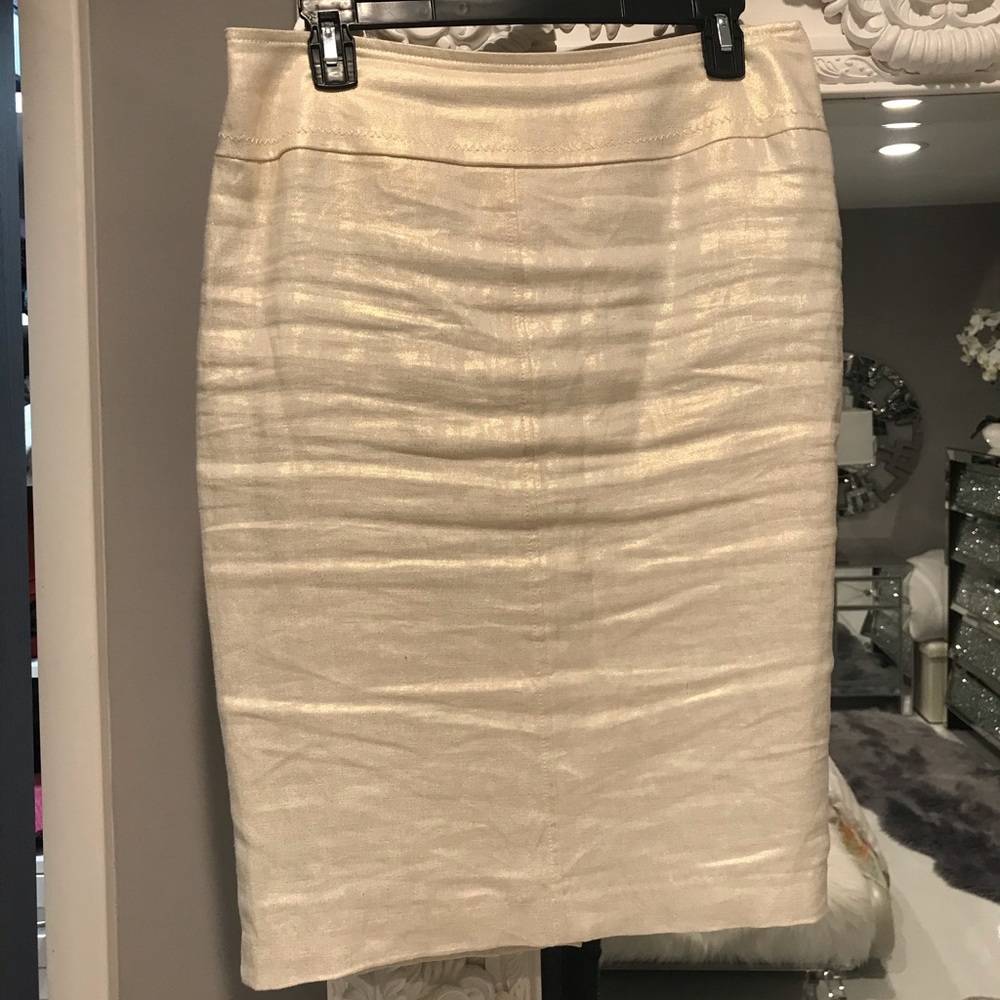 golden cream pencil skirt size 6